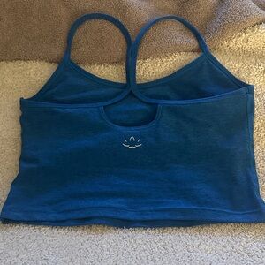 Beyond Yoga Vibrant Teal Tank. Size Med 14’ ptp. Amazing condition